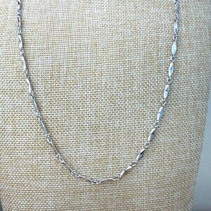 Monet Necklace Long Chain Silver Tone, Dainty, Vintage, Classic, Neutral, Casual